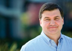 惠普 PC 和打印机业务